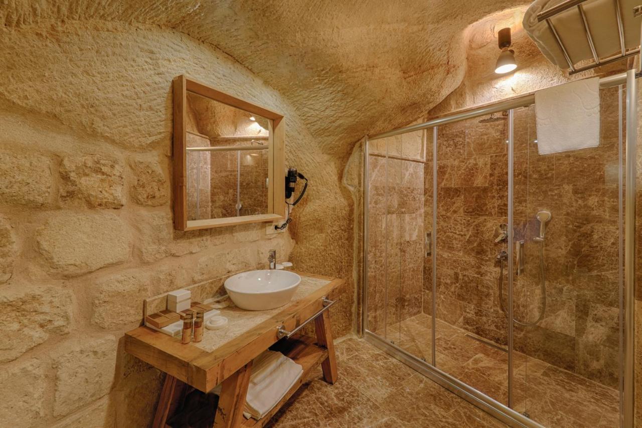 Solem Cave Suites Юргюп Екстериор снимка