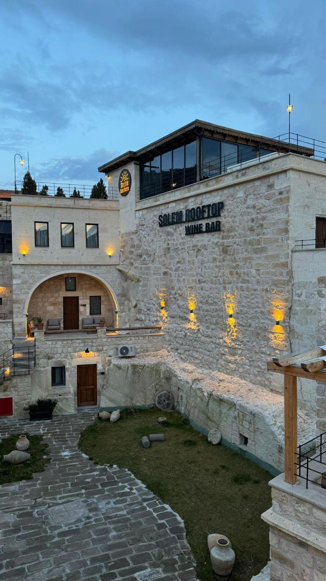 Solem Cave Suites Юргюп Екстериор снимка